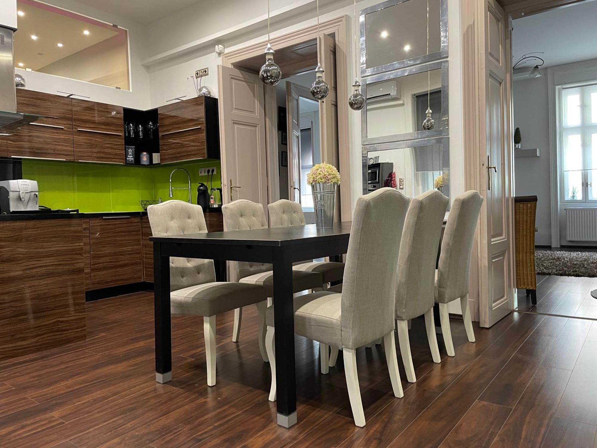 Apartment St3 *